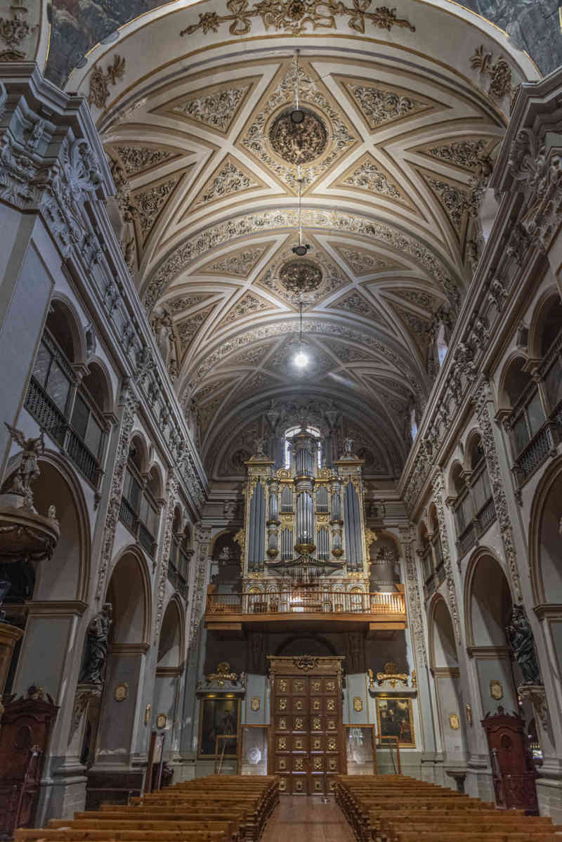 Zaragoza - Calatayud 23 - iglesia de San Juan del Real.jpg